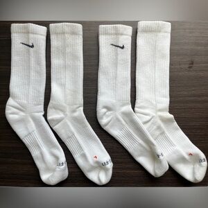 White & Grey Nike Dri-Fit Cotton Cushioned Crew Socks